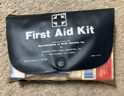 OEM MERCEDES-BENZ W124 STATION E-Class WAGON First Aid Emergency Kit WHITE CROSS