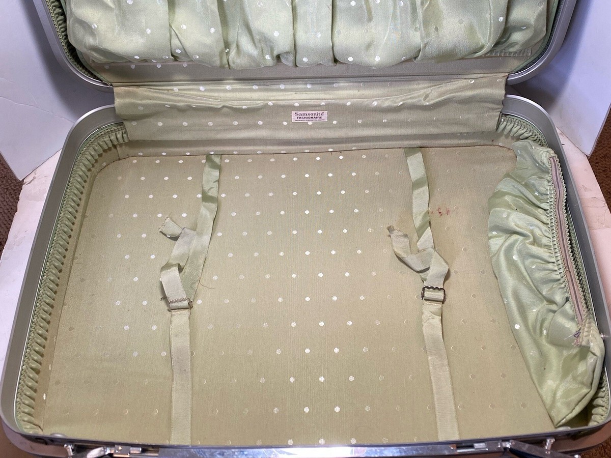 Vintage Samsonite 1960s Daisy Fashionaire 23” Flower Luggage