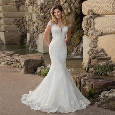 Classic Wedding Dresses O-Neck Applique Tulle Bridal Gowns Lace Up Bridal Gowns