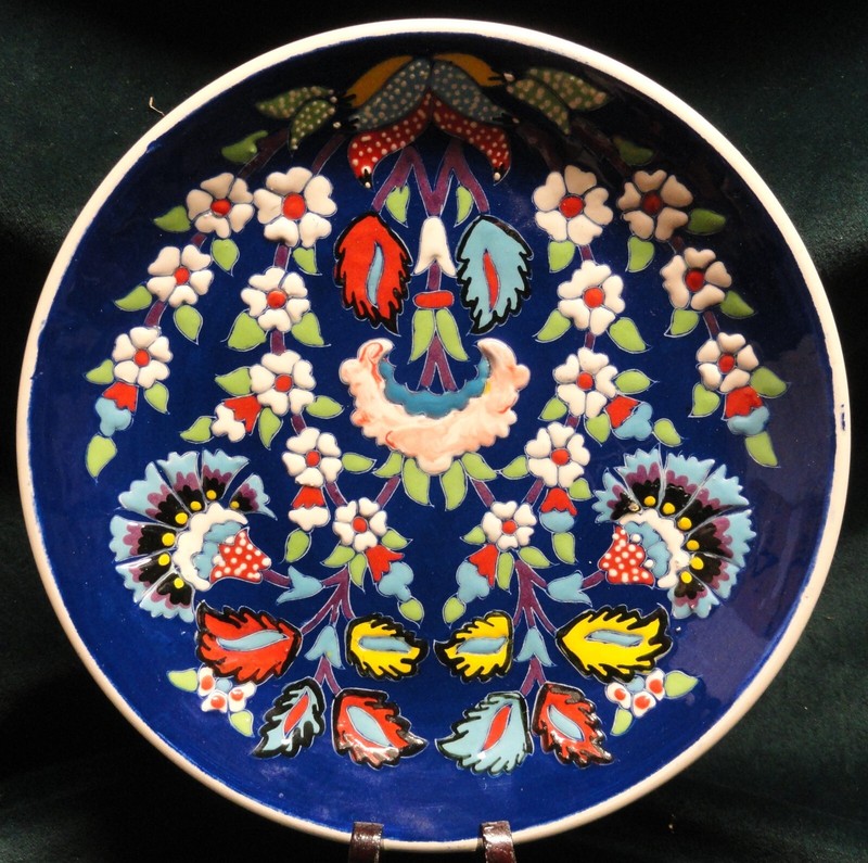 Colorful Handmade Kutahya Turkish Pottery Plate M. Guinui (?) Gini 9-1/4" dia.