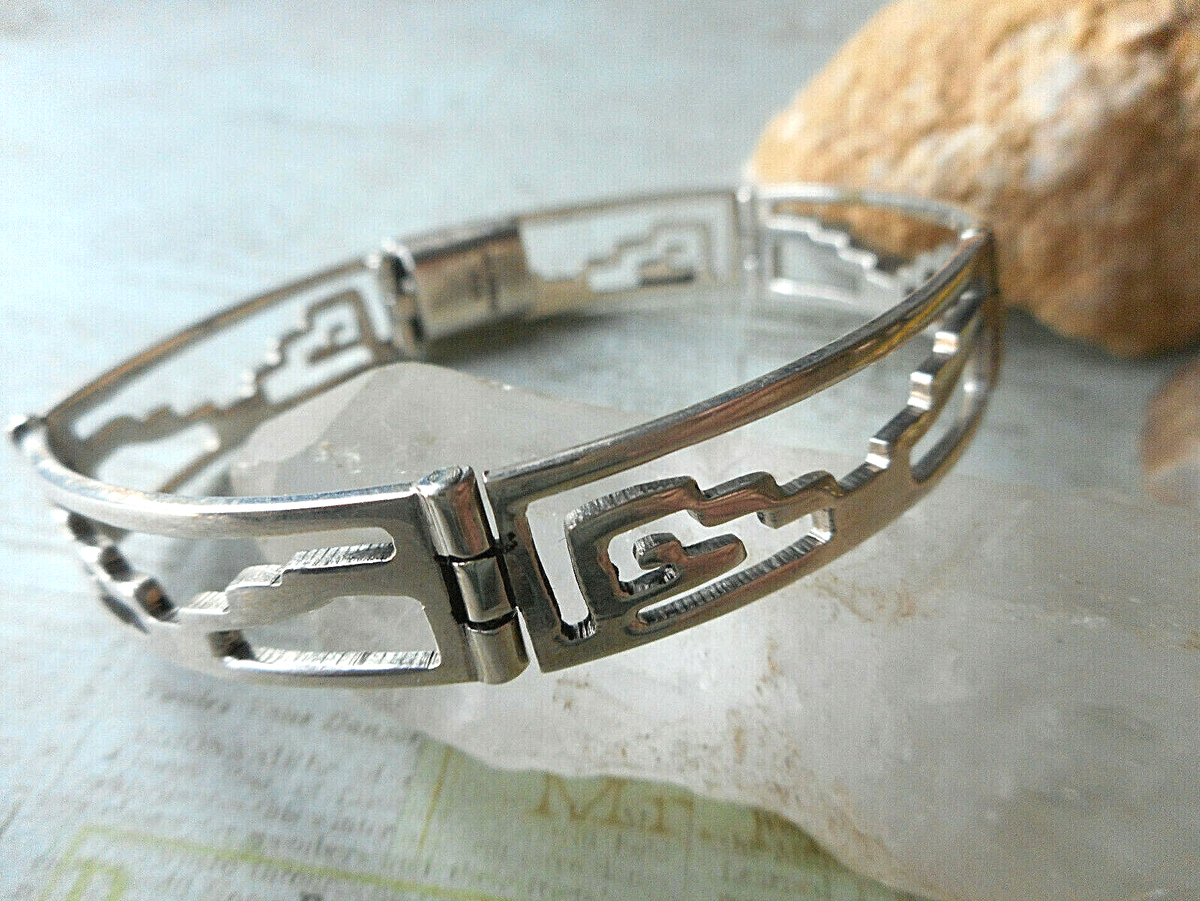 Vintage Mexico Sterling Silver 925 Cut Out Link Bracelet Vintage Mexico Sterling Silver 925 Cut Out Link Bracelet