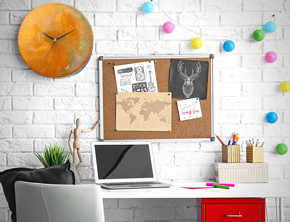 Reloj de Pared Moderno Minimalista Hecho a Mano Metal Naranja Pátina Cobre Arte Mediados de Siglo Foto 3 de 4