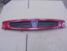 ROVER 100 / METRO 1996 MAIN GRILL RED