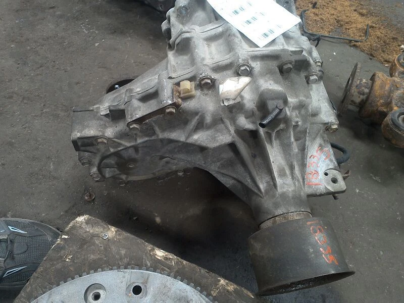 Conjunto de caja de transferencia Nissan Frontier 2002-2003 OEM Foto 4 de 4