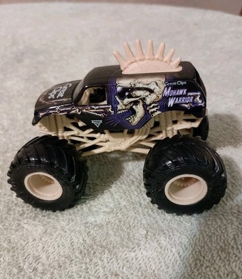 Monster Jam Mohawk Warrior Boneyard Series Monster Truck 1:64 2021 Loose