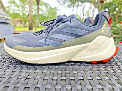 Adidas Terrex Free Hiker 2.0 Low Hiking  Mens Grey Sneakers Athletic SZ 11.5