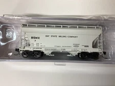 Athearn #1296  N scale "BSMX” ACF 2970 2 bay covered hopper Rd.#7