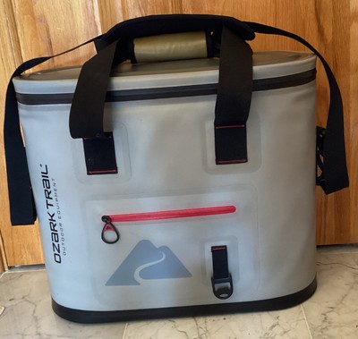 Ozark Trail 30 Can Soft Side Leak Tight High Preformance Cooler HGT1-257 