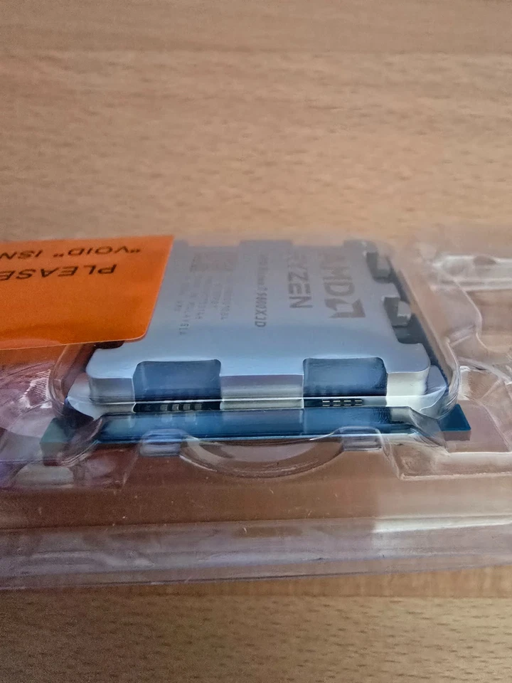 AMD Ryzen 7 9800X3D 8 Core 16 Thread Processor 4.7GHz - BRAND NEW - SEE VIDEO - Image 3 of 4