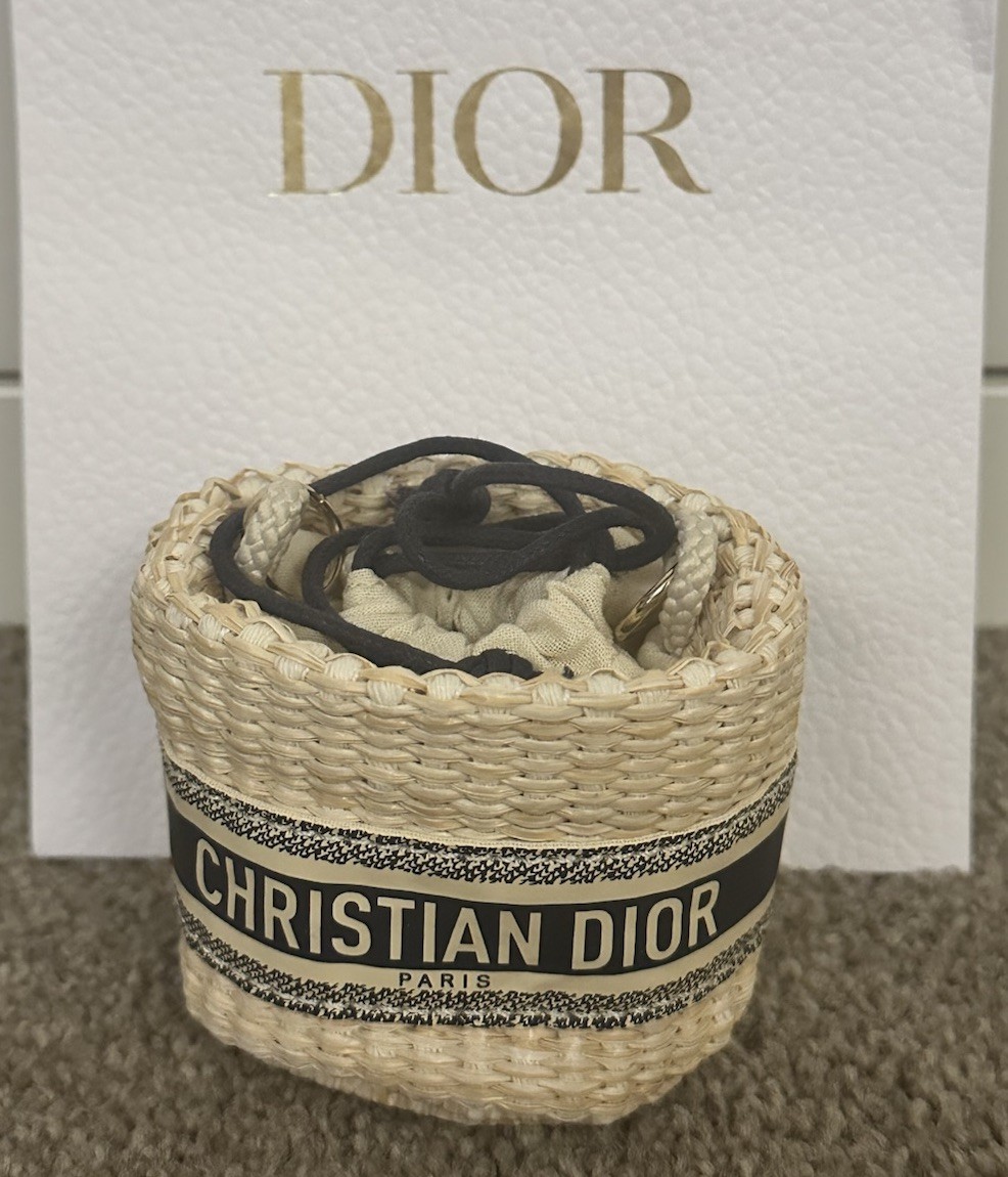 Rare Dior Beauty Vip Gift Mini Straw Bag Cute Drawstring Pouch