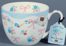 HARVEST GREEN STUDIO FLORAL GARLAND W/BOWS Bone China Jumbo Cup