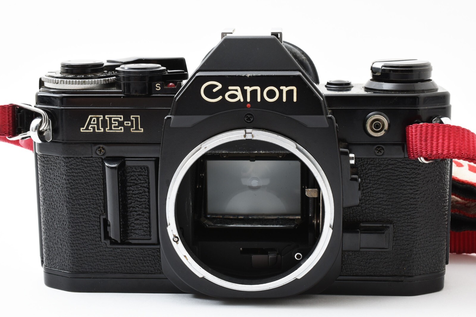 Canon AE-1 SLR 35mm Film Camera Black Body w/ Strap EXC+5 from Japan