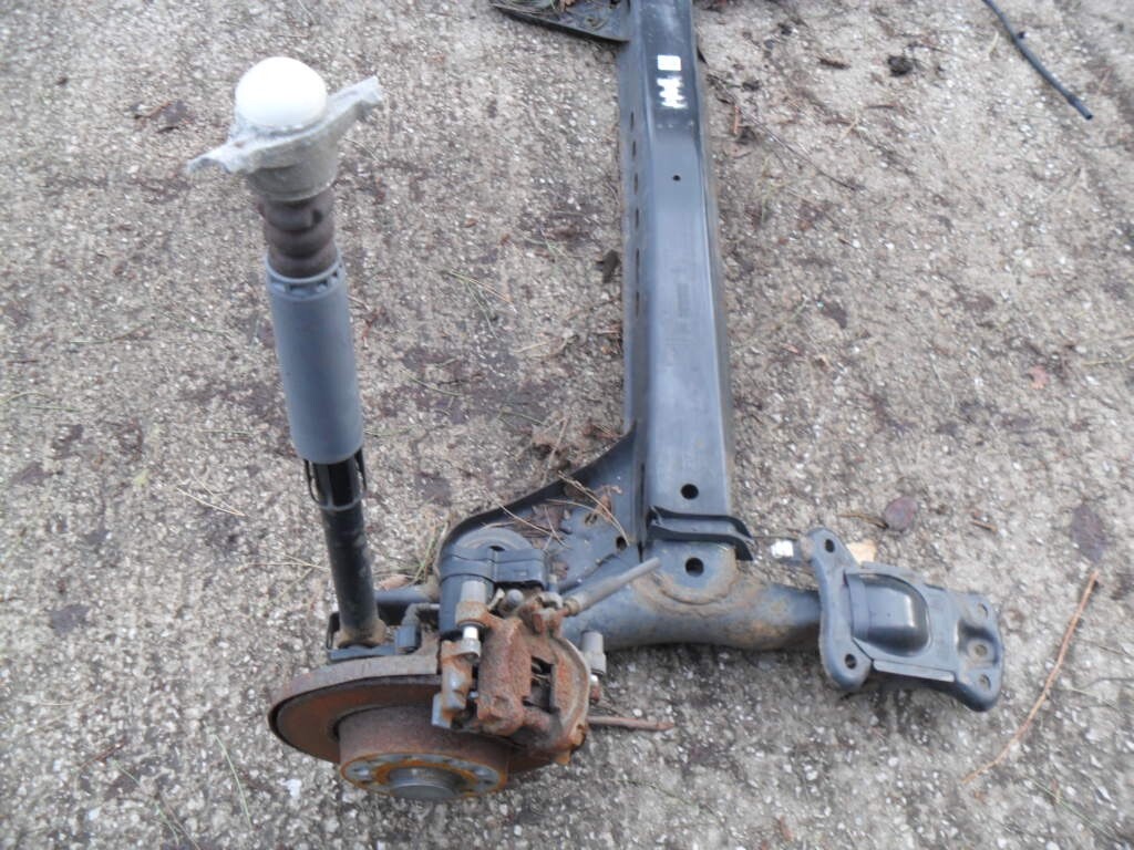AUDI A3 8V REAR AXEL COMPLETE WITH HUBS AND SHOCKERS 2014 2019 eBay