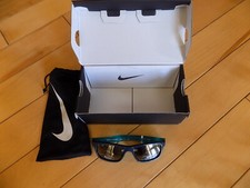 YOUTH Little Kids Nike Sunglasses Champ Sport Blue 100 UVA  UVB EV0815 483