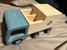 Kid's Concept Wooden Garbage Truck Toy - made in Sweden - missing wood blocks