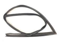 98-02 Accord 4Dr Left Front Window Run Channel Molding Glass Guide Rubber Seal