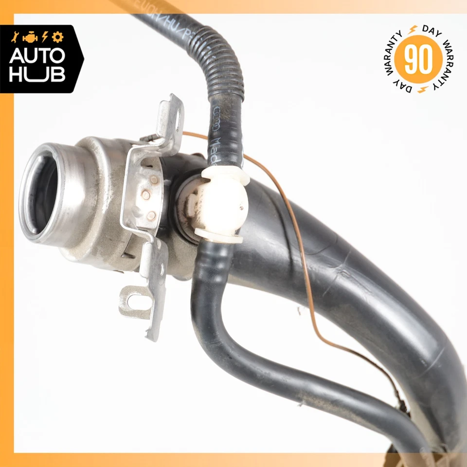 2018 奥迪 B9 A4 轿车燃油箱水库总成 8W0201021DK 原始设备制造商 56k — 第 2/4 张图片