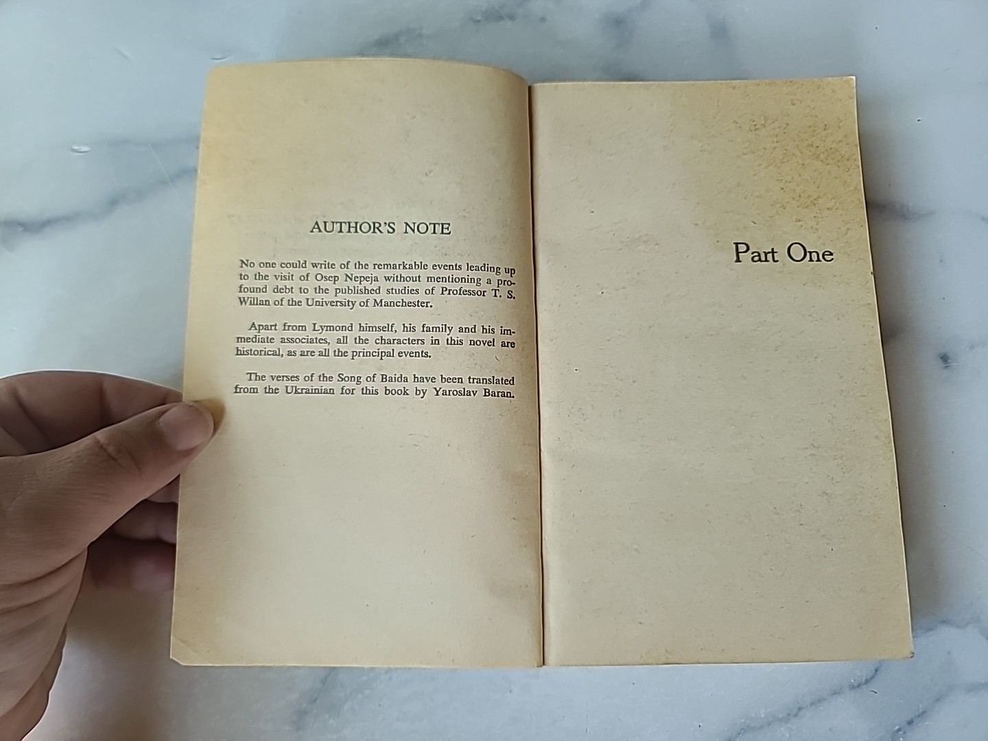 The Ringed Castle By Dorothy Dunnett Paperback