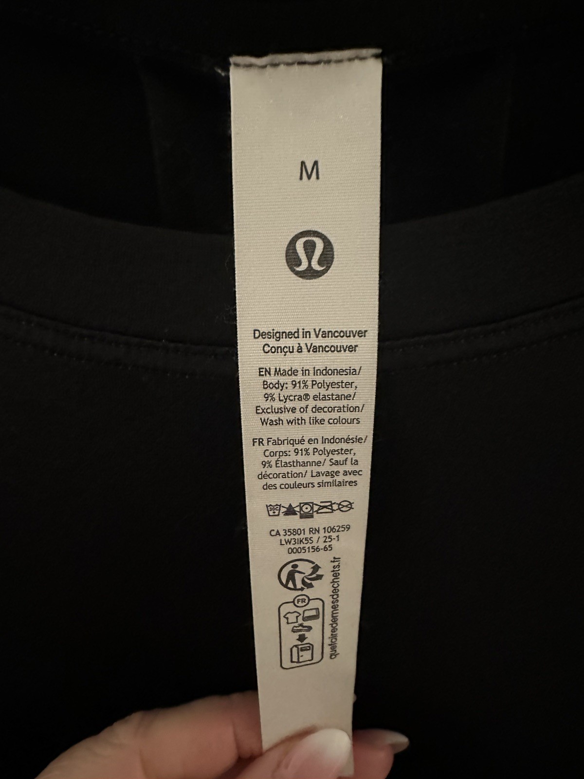 Lululemon Lightweight Split Back Training T Shirt… - image 2