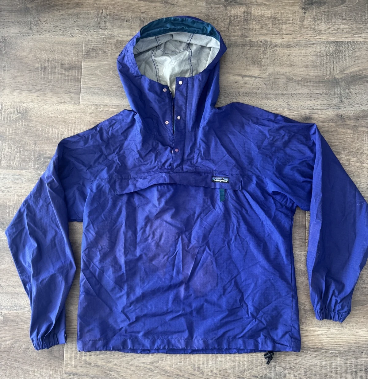 Vintage 90s Patagonia Men’s Small Anorak Windbreaker Pullover Lightweight
Opens in a new window or t