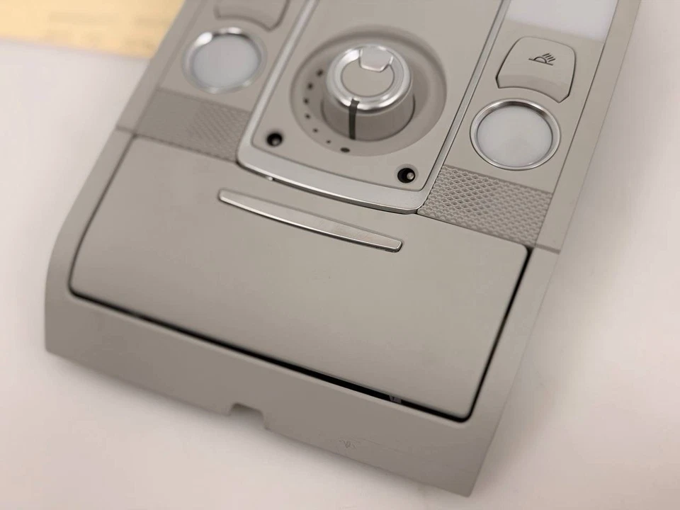 Audi Q7 2007-2015 OEM domo superior consola de luz gris 4L0947135M AK2308151 Foto 3 de 4