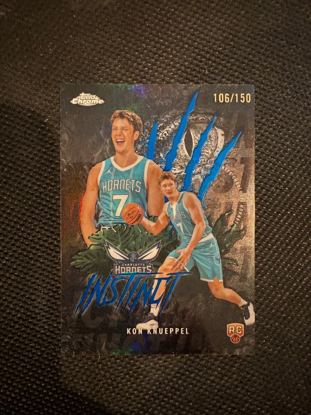 Kon Knueppel Topps Chrome 2025-26 Instinct Blue Refractor /150 Rookie