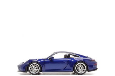 Norev 1:18 Porsche 911 GT3 Touring (992.2) in Gentian Blue Met