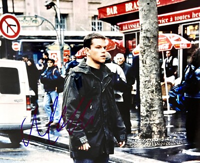 Matt Damon HAND SIGNED 10x8 BOURNE IDENTITY Photograph *IN PERSON* COA  