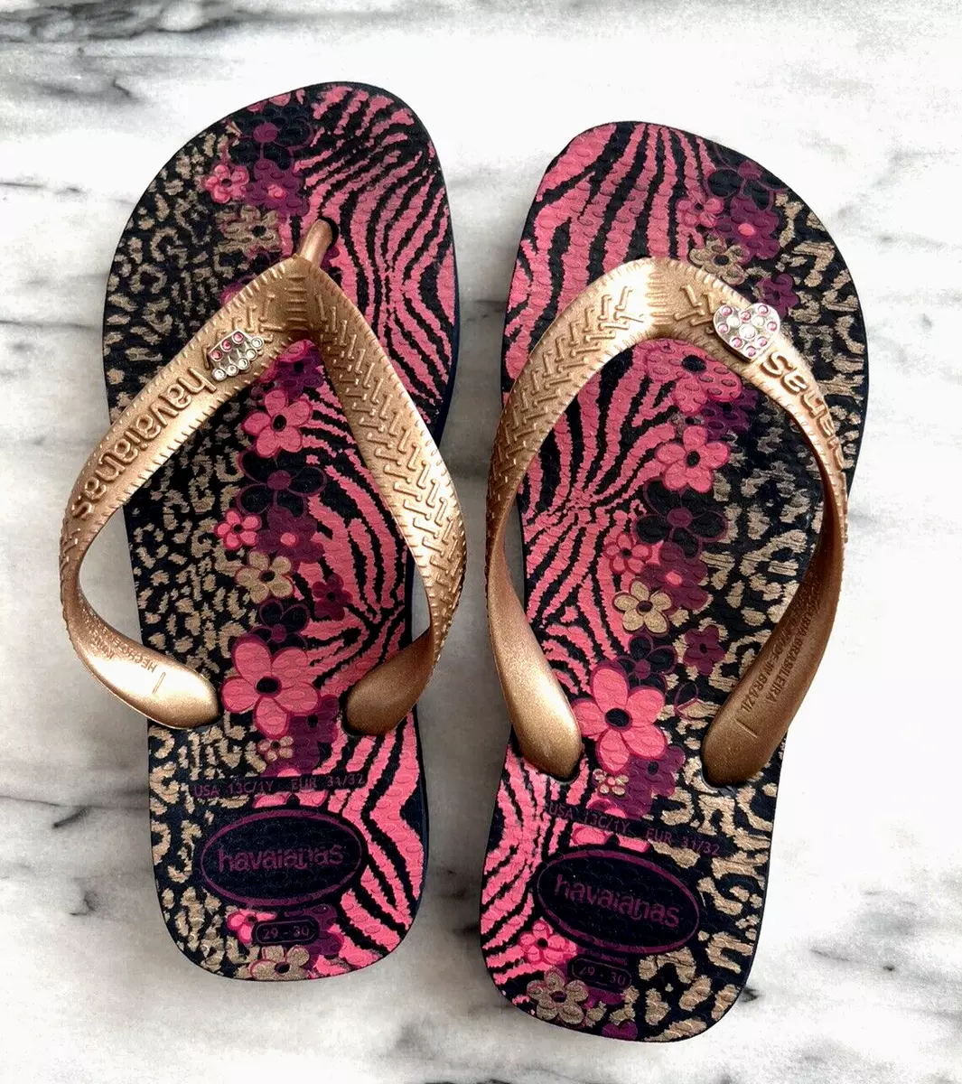 Navy and cheap pink havaianas