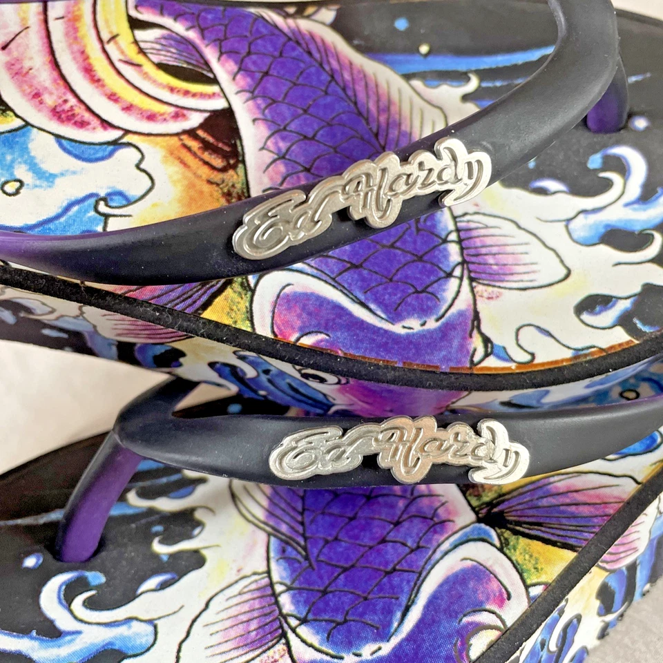 Ed Hardy 人字拖 尺寸 7 / 8 紫色鱼纹身 Y2K 凉鞋 黑色 街头服饰 — 第 4/4 张图片