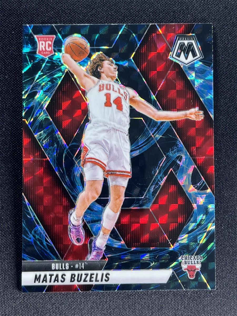 2024-25 Panini Mosaic Matas Buzelis #223 Rookie RC Genesis Prizm Case Hit SSP