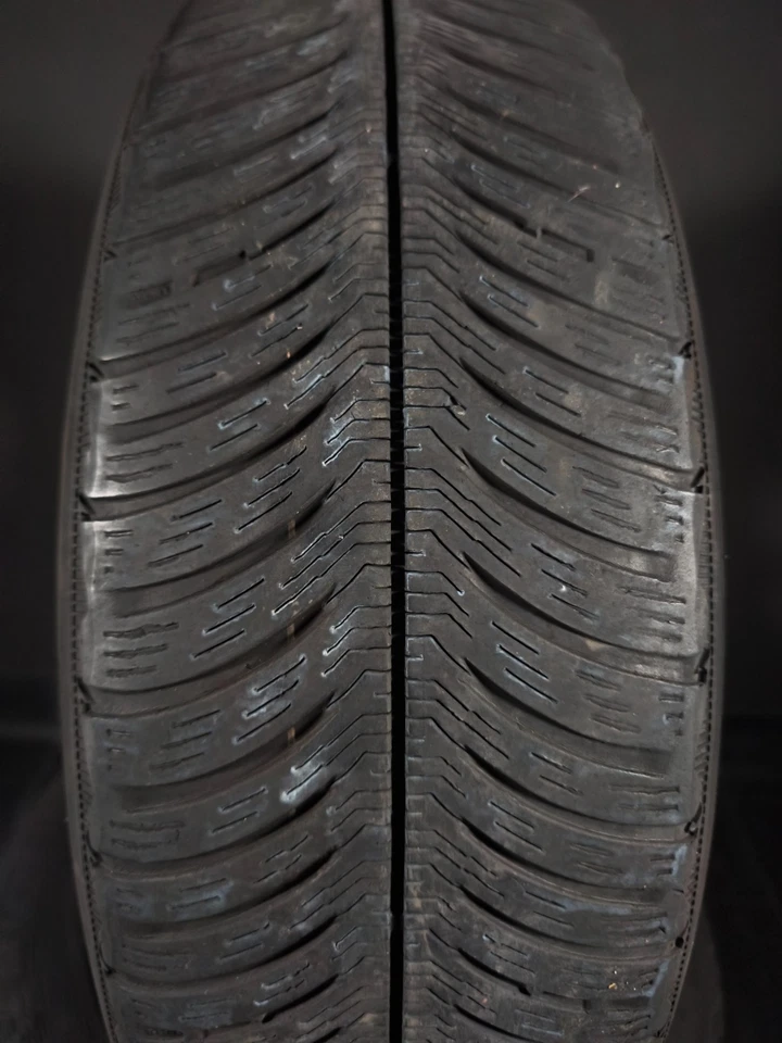 4 Winterräder 205 55 R17 Mercedes A B CLA Klasse W177 W247 W118 17" Alufelgen - Bild 3 von 4