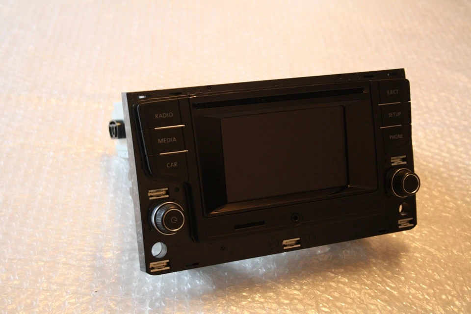 ORIG. VW Sportsvan Touran 5T Radio 510035869C Composition Colour Bluetooth DAB+ - Bild 1 von 4
