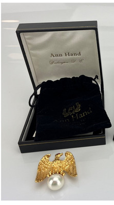 ANN HAND LIBERTY EAGLE BROOCH 18K ON STERLING REAL RUBY EYE  w/BOX and BAG