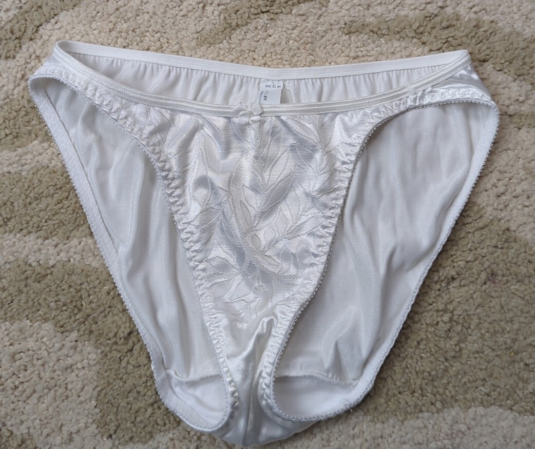 Vintage Bali Panties Hi Cut Shiny Nylon 90s Large Bri… Gem