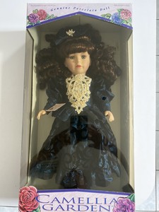 camellia garden doll 1997