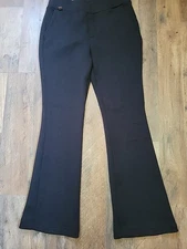 Counterparts Pull On Stretch Boot Leg  Pants Size M Pockets Black NWT 