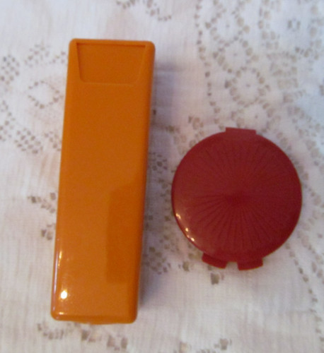 Vintage Tupperware Orange Handy Keeper Toothpick Lipstick &  Red Pill Clamshell