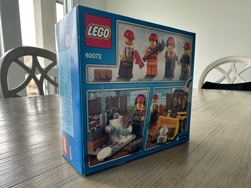 LEGO CITY: Demolition Starter Set (60072) New & Sealed - Image 3 of 4