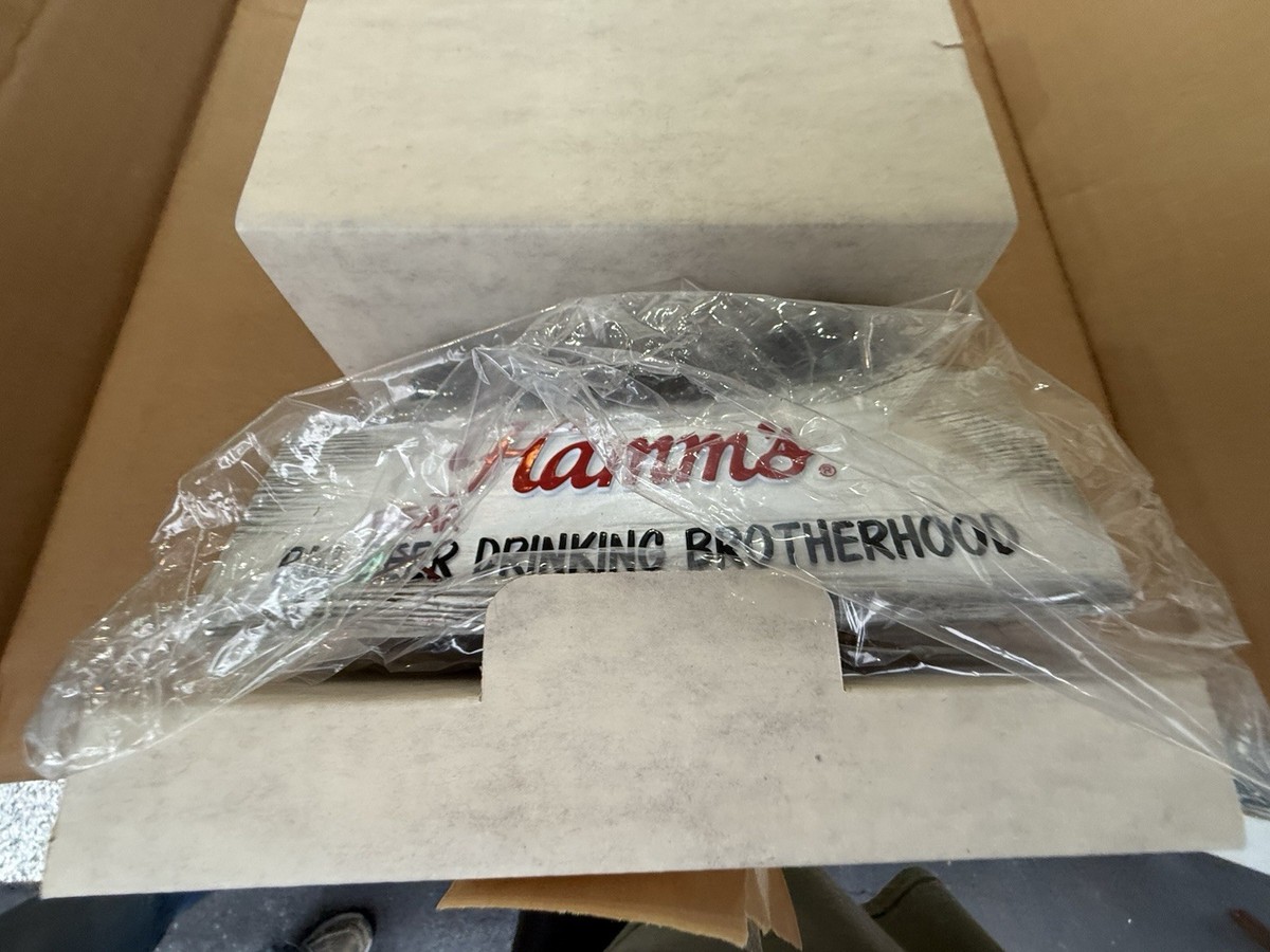 HAMMS CALENDAR BEAR NEW OLD STOCK IN BOX | eBay