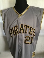 100% Authentic Mitchell & Ness 1962 Pirates Roberto Clemente Jersey Sz 54 XXL