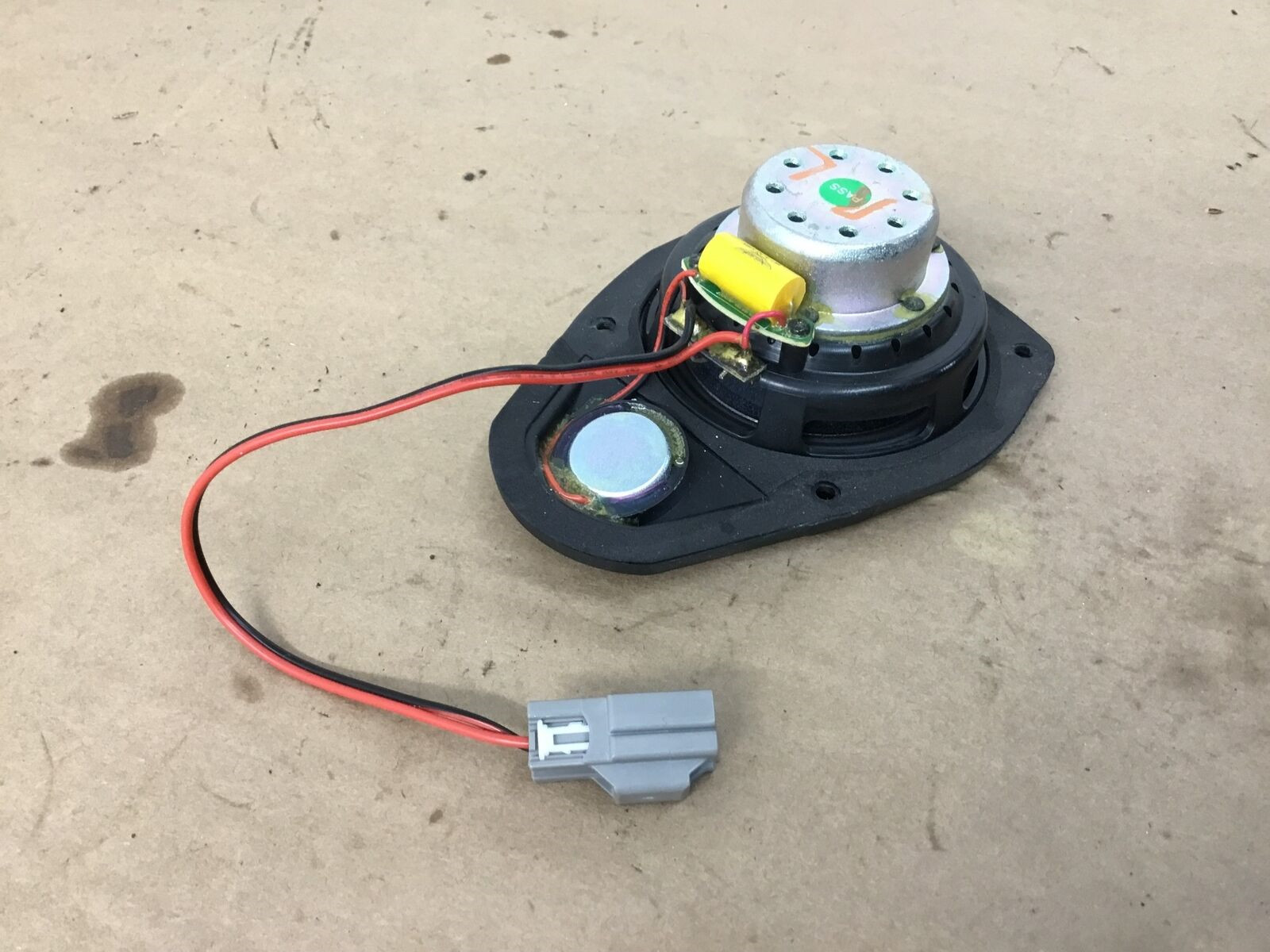Aston Martin DB9 GT 2016 Rear Left Right Sound Audio Speaker 13-16 ;:Y