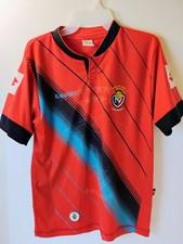 Vintage Umbro El Nacional de Quito Ecuador Soccer Jersey Red READ DESCRIPTION