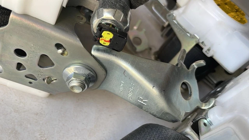 Juego de cinturón de seguridad delantero trasero derecho derecho derecho toyota rav4 2019 2020 2021 2022 2023 oem Foto 3 de 4