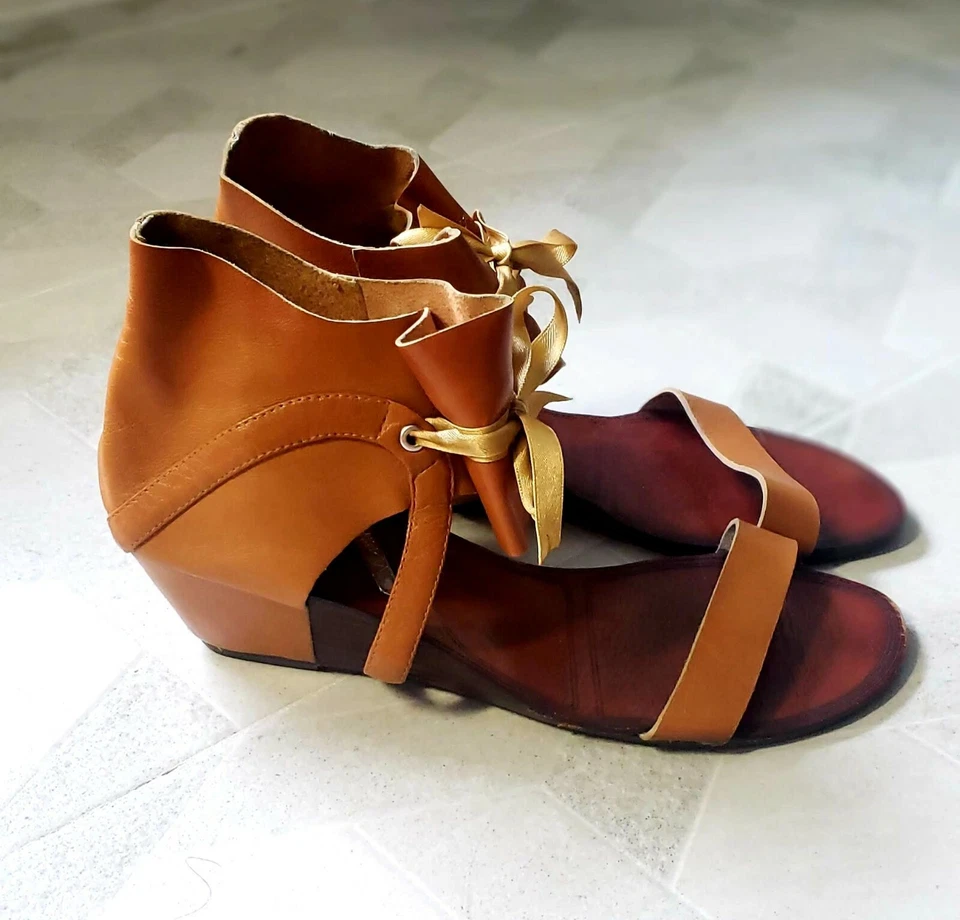 Sandalias para mujer Matiko de cuero tostado talla 38 (gladiador -ish con un aspecto más sexy) Foto 2 de 4