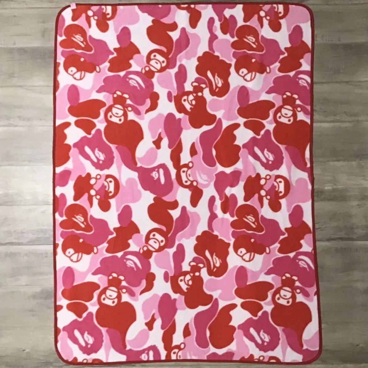 BAPE BIG fleece blanket MILO ABC camo pink A Bathing Ape