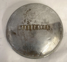 1938-39 Studebaker Commander Coupe Express Hubcap Oem 192689 1938-39 Studebaker Commander Coupe Express Hubcap Oem 192689