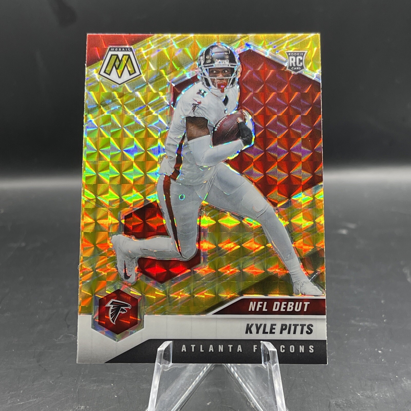 2021 Panini Mosaic Kyle Pitts RC Rookie #274 NFL Debut Reactive Yellow Prizm