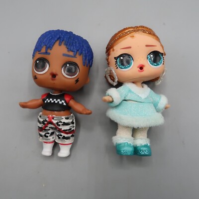 L.O.L Surprise Holiday Present Surprise (Vacay Babay) & Downtown Baby Blue Hair