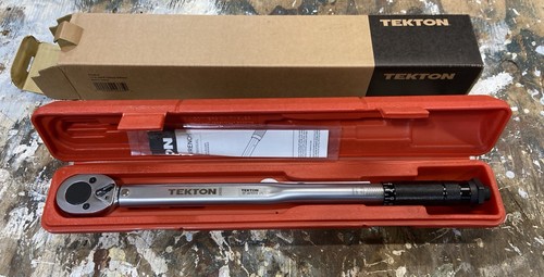 TEKTON ½” DRIVE MICROMETER TORQUE WRENCH (10-150 ft-lb)
